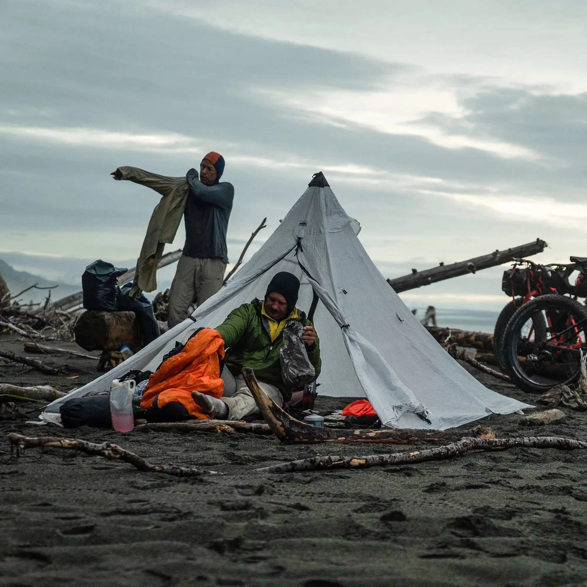 Hyperlite Mountain Gear - UltaMid 2 Ultralight 2 Person Pyramid Tent