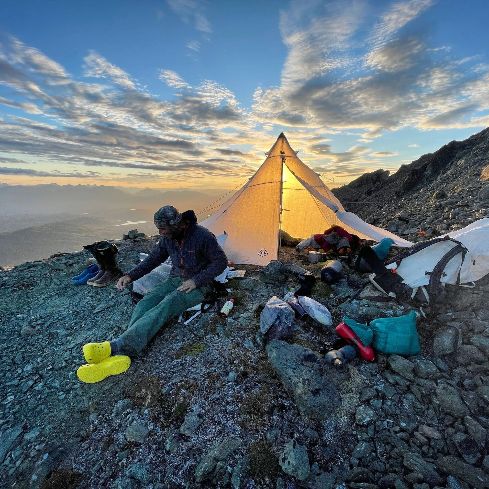 Hyperlite Mountain Gear - UltaMid 2 Ultralight 2 Person Pyramid Tent