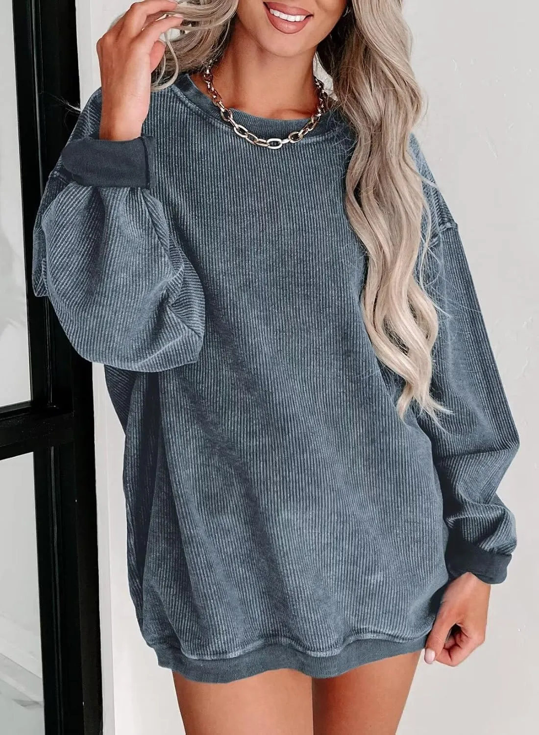 Women's Casual Corduroy Sweatshirts 2025 - Comfortable Long Sleeve Crewneck Pullovers for Fall and Winter